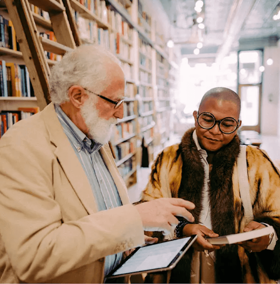 Retail team collaborating